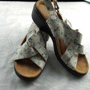 Clarks Collection Slingback Platform Sandals Floral Print Size 8.5